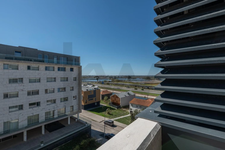 Apartamento T3 para Venda em Glória e Vera Cruz Foto 25