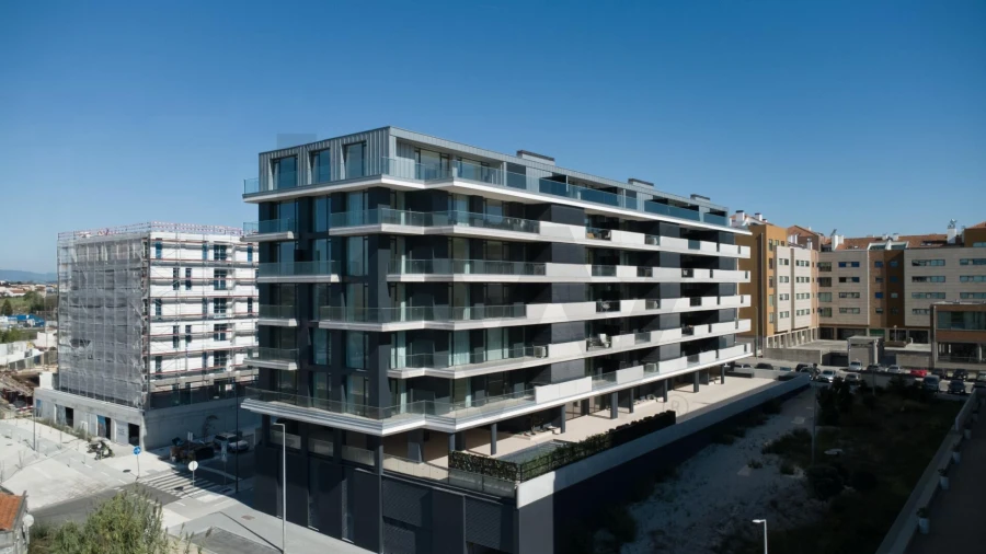 Apartamento T3 para Venda em Glória e Vera Cruz Foto 67