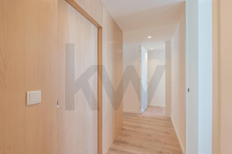 Apartamento T3 para Venda em Glória e Vera Cruz Foto 42