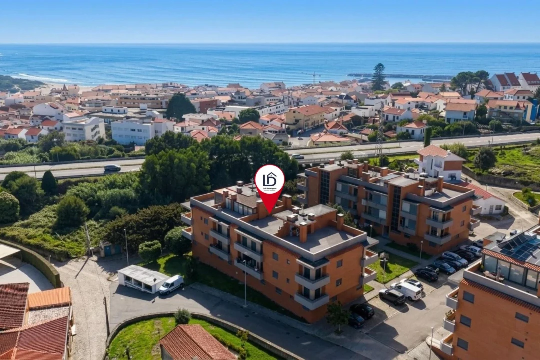 Apartamento T3 para Venda em Vila Praia de Ancora Foto 1