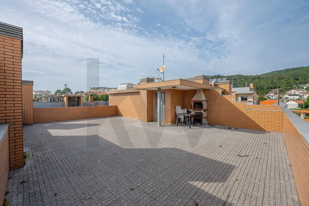 Apartamento T3 para Venda em Vila Praia de Ancora Foto 30