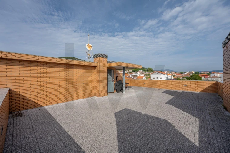 Apartamento T3 para Venda em Vila Praia de Ancora Foto 29