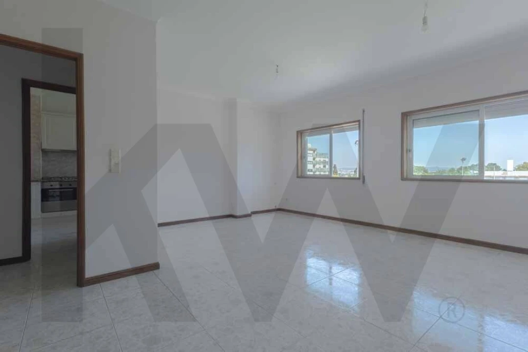 Apartamento T2 para Venda em Oliveira do Douro Foto 3