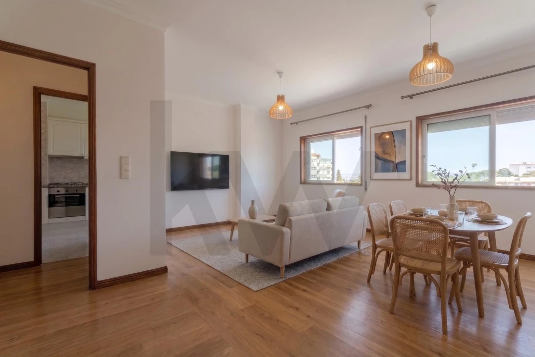 Apartamento T2 para Venda em Oliveira do Douro Foto 2