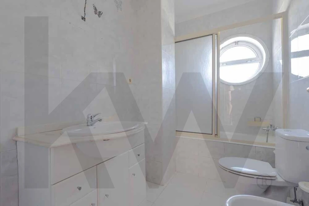 Apartamento T2 para Venda em Oliveira do Douro Foto 20