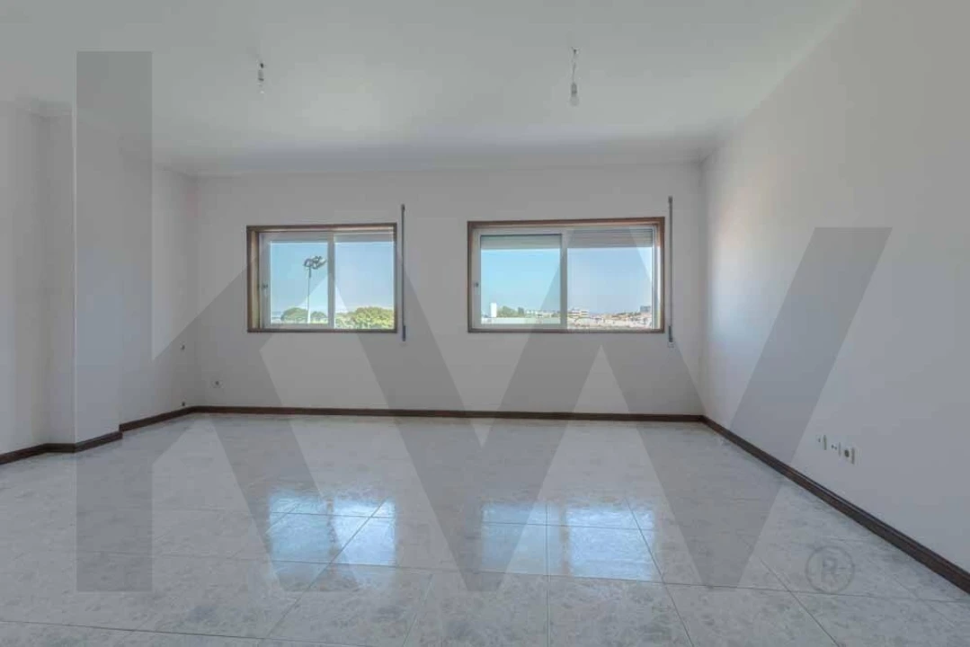 Apartamento T2 para Venda em Oliveira do Douro Foto 6