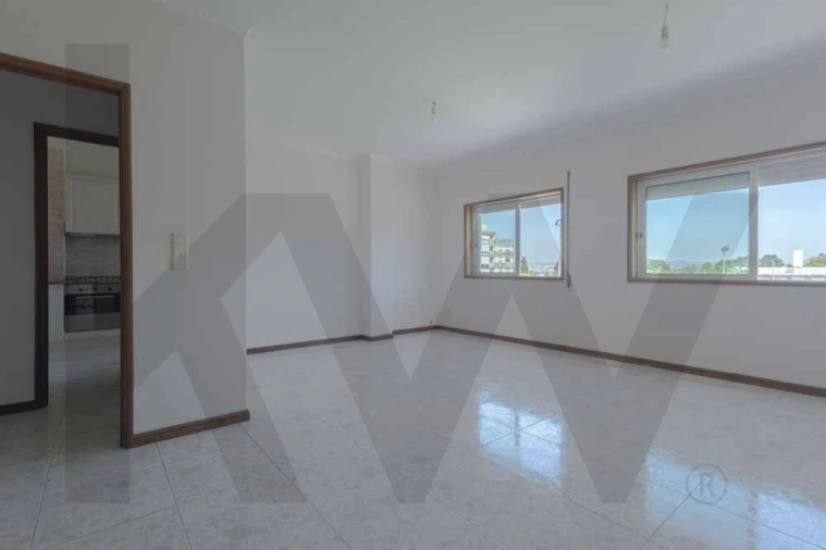 Apartamento T2 para Venda em Oliveira do Douro Foto 3