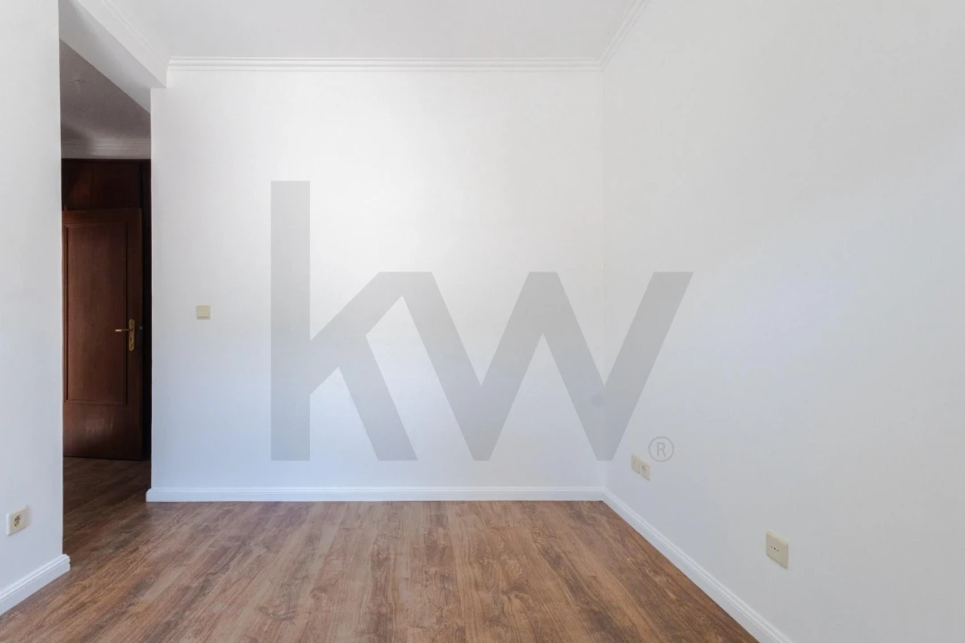 Apartamento T2 para Venda em Oliveira do Douro Foto 23