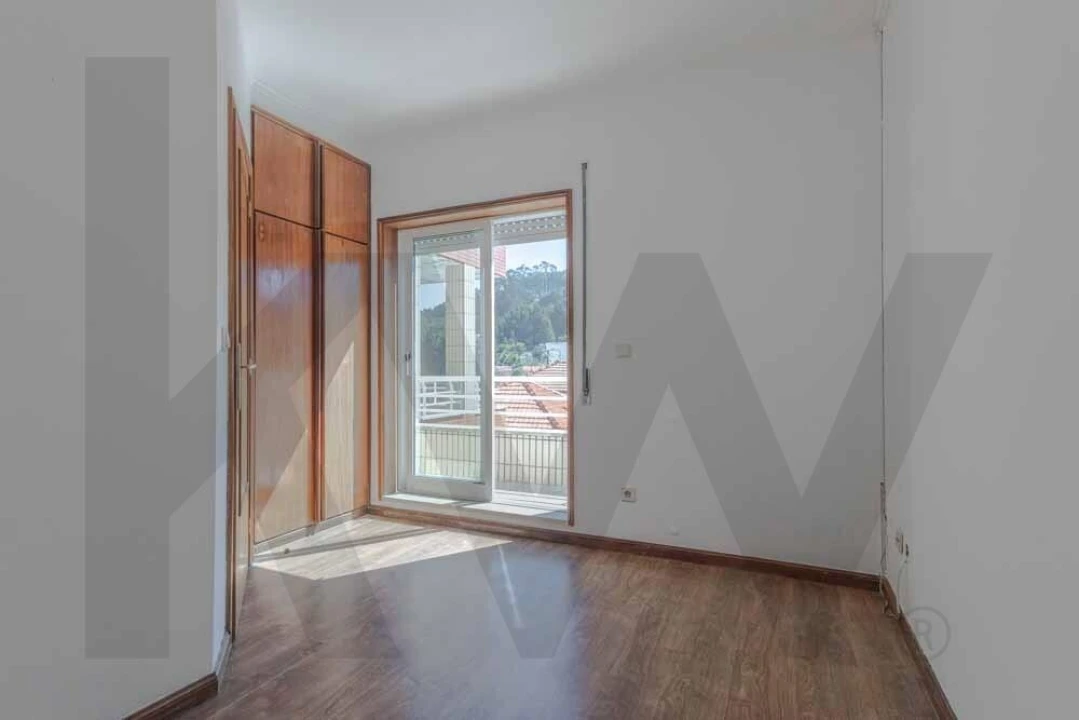 Apartamento T2 para Venda em Oliveira do Douro Foto 23