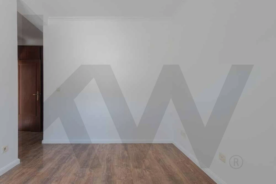 Apartamento T2 para Venda em Oliveira do Douro Foto 18