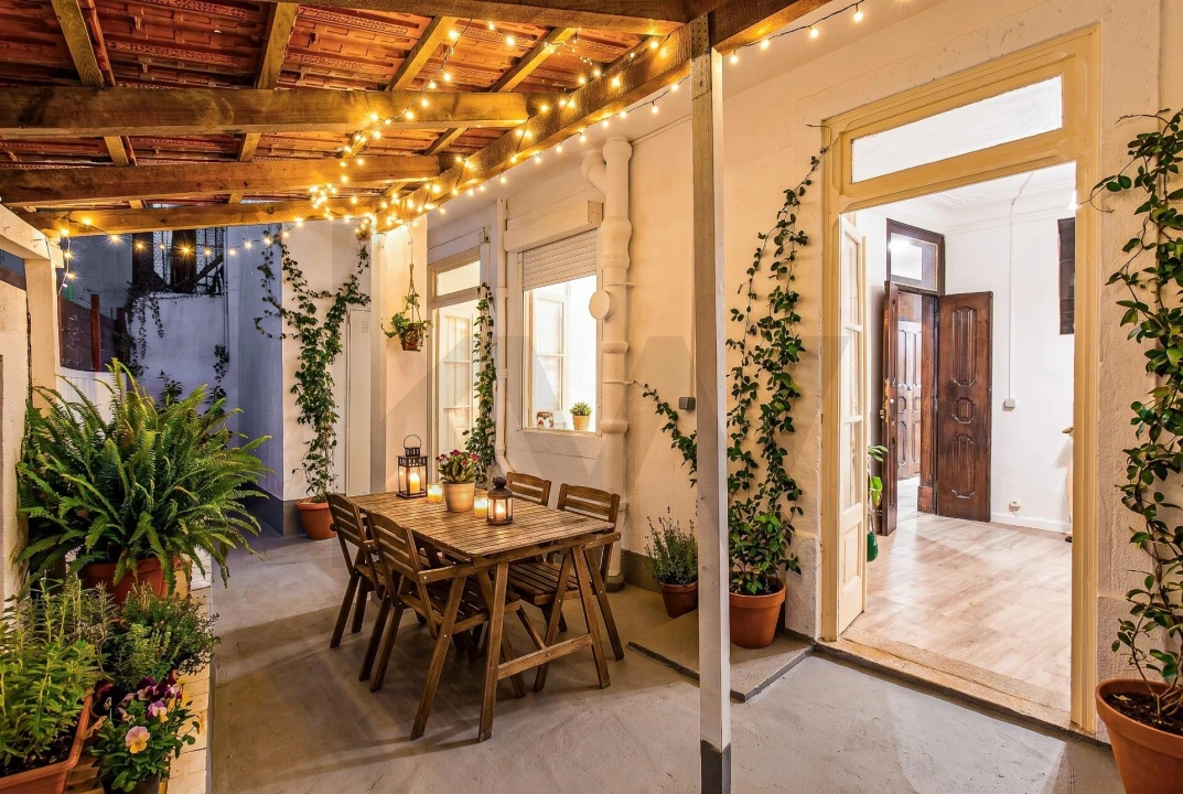 Apartamento T4 para Arrendamento em Areeiro Foto 8