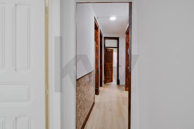 Apartamento T4 para Arrendamento em Areeiro Foto 15