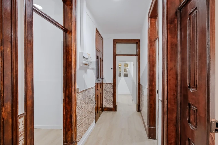 Apartamento T4 para Arrendamento em Areeiro Foto 12
