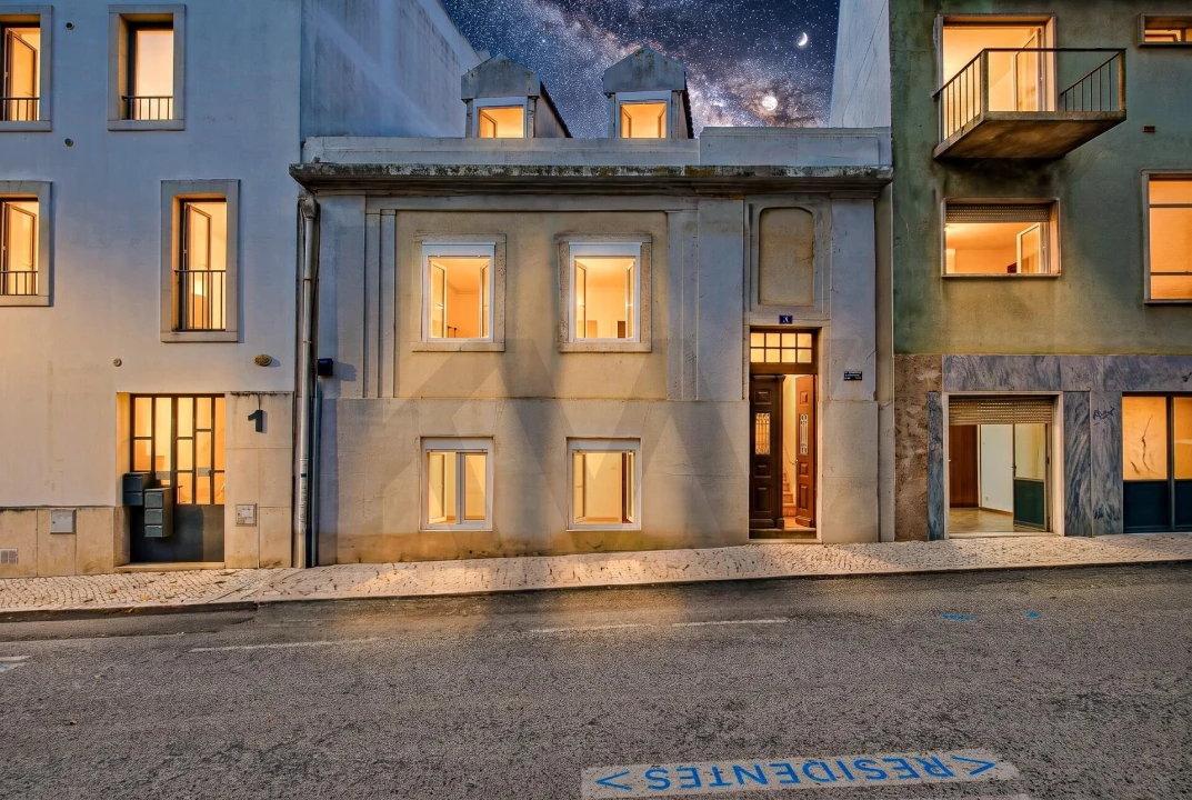Apartamento T4 para Arrendamento em Areeiro Foto 1