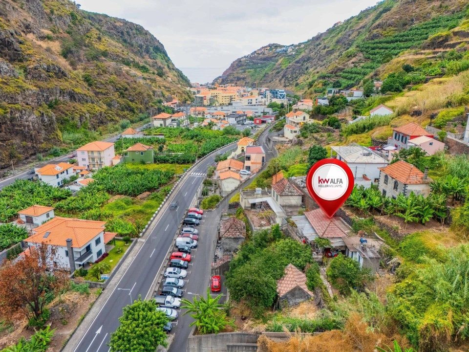 Moradia T2 para Venda em Ribeira Brava Foto 8