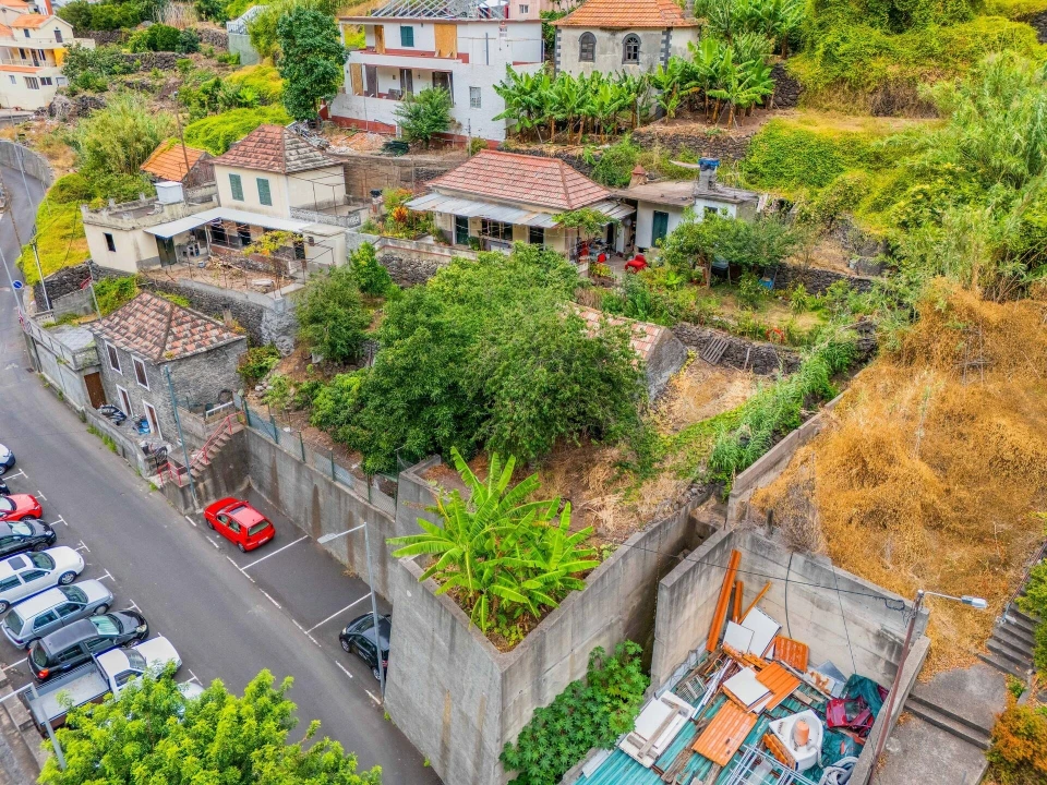 Moradia T2 para Venda em Ribeira Brava Foto 21
