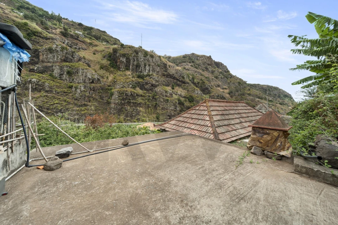Moradia T2 para Venda em Ribeira Brava Foto 23