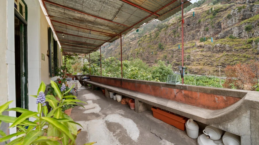 Moradia T2 para Venda em Ribeira Brava