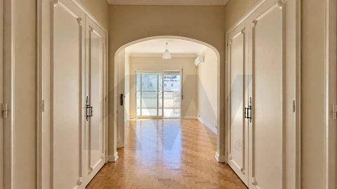 Apartamento T3 para Arrendamento em Cascais e Estoril