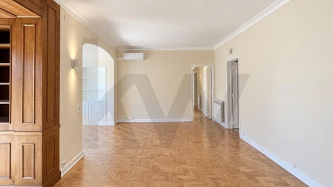 Apartamento T3 para Arrendamento em Cascais e Estoril