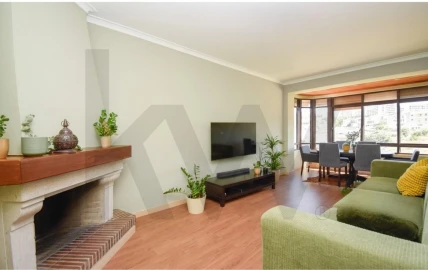 Apartamento T3 para Venda em Loures