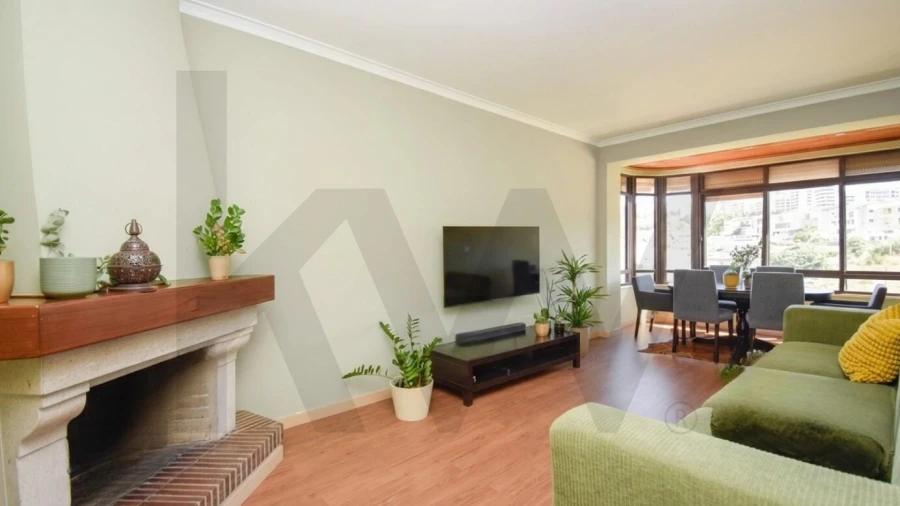 Apartamento T3 para Venda em Loures