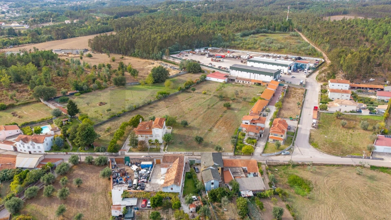 Moradia T6 para Venda em Poiares (Santo Andre) Foto 27