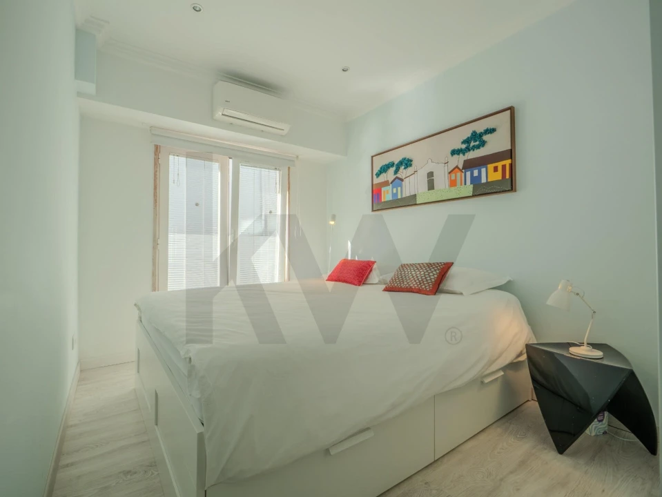 Apartamento T1 para Venda em Areeiro Foto 17