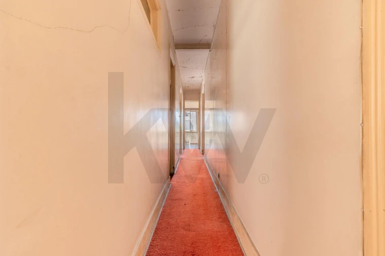 Apartamento T4 para Venda em Arroios Foto 7