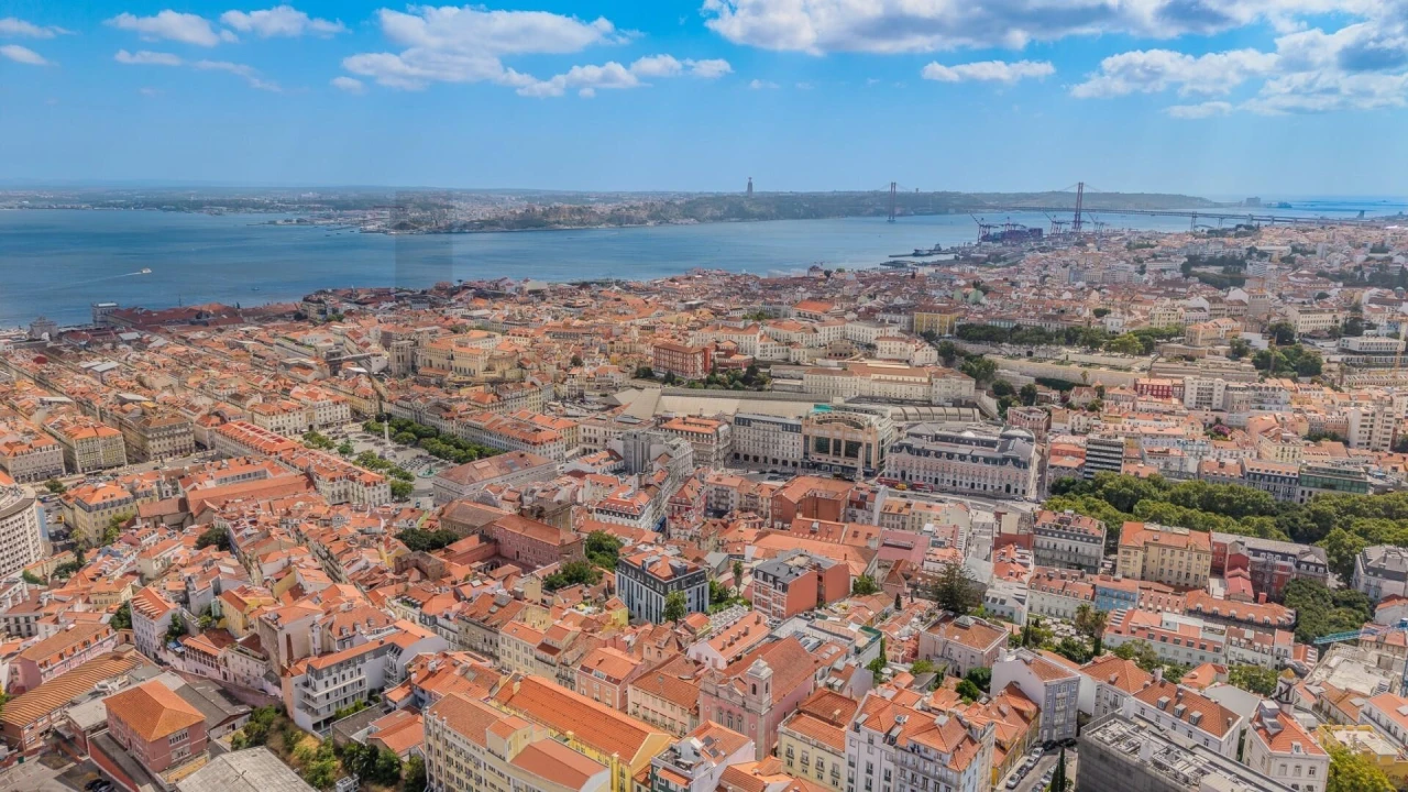 Apartamento T4 para Venda em Arroios Foto 38