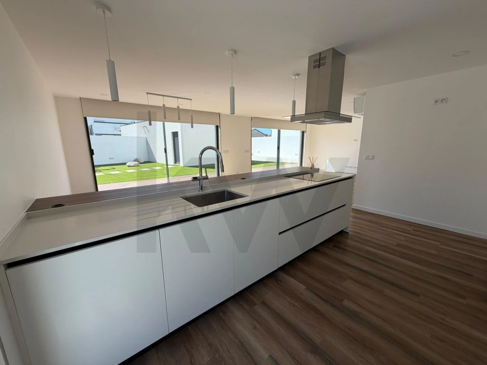 Moradia T4 para Venda em Ílhavo (São Salvador) Foto 6