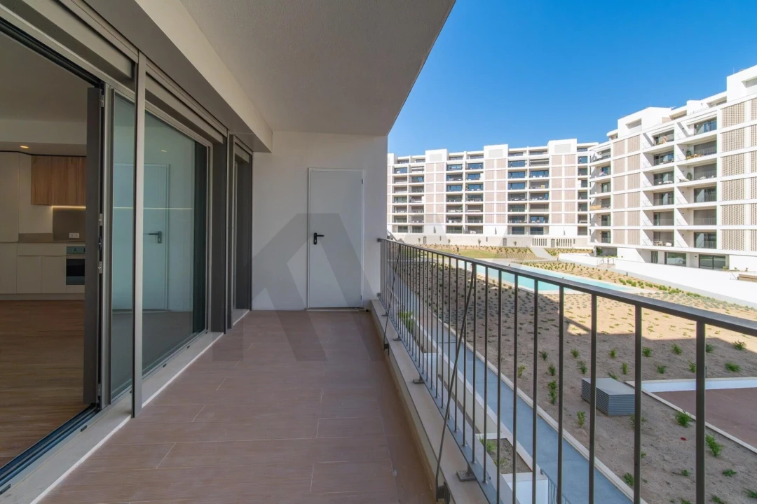Apartamento T2 para Venda em Santo António dos Cavaleiros e Frielas Foto 27