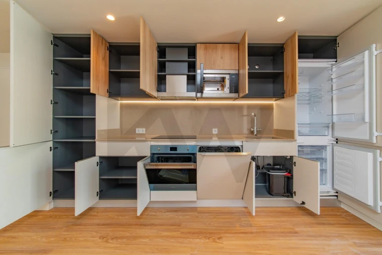 Apartamento T2 para Venda em Santo António dos Cavaleiros e Frielas Foto 5