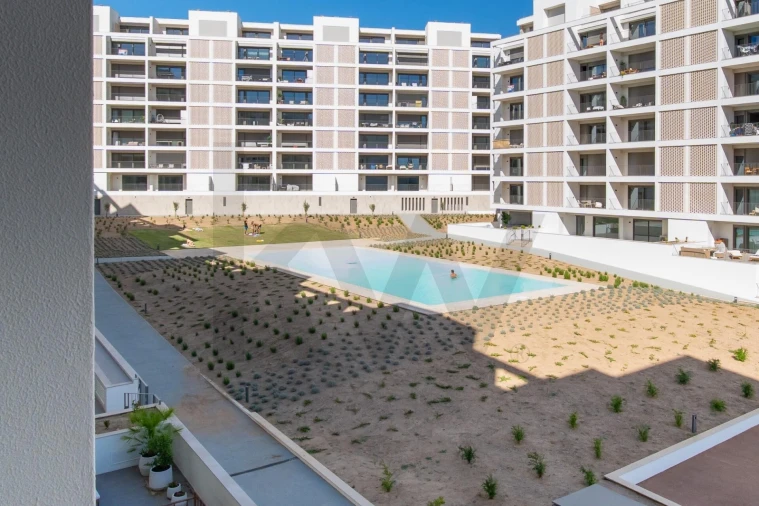 Apartamento T2 para Venda em Santo António dos Cavaleiros e Frielas Foto 29