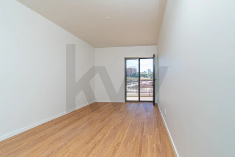 Apartamento T2 para Venda em Santo António dos Cavaleiros e Frielas Foto 23
