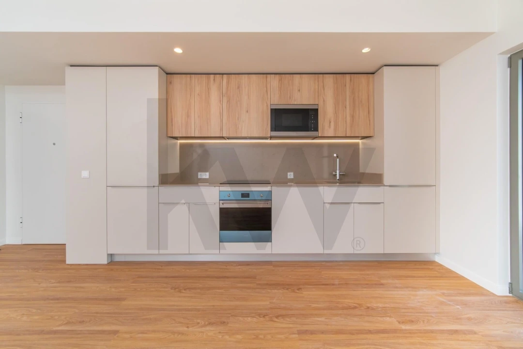 Apartamento T2 para Venda em Santo António dos Cavaleiros e Frielas Foto 4