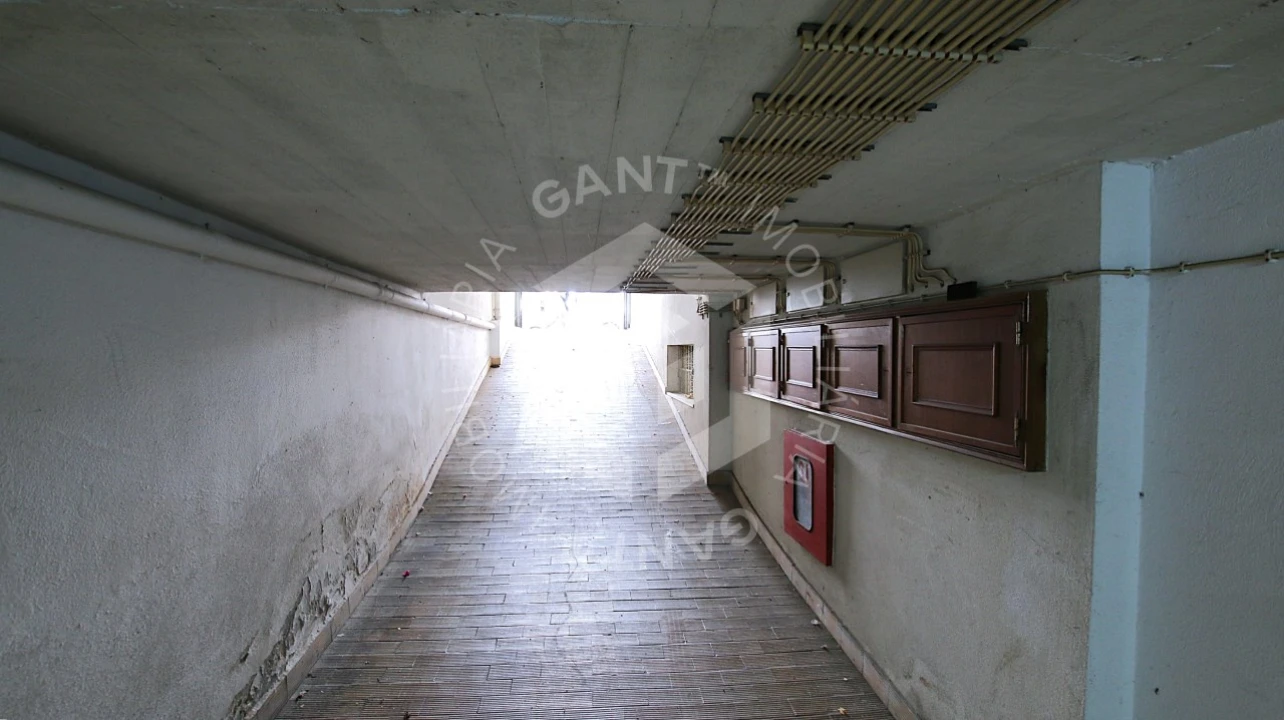 Garagem para Venda em Costa da Caparica Foto 6