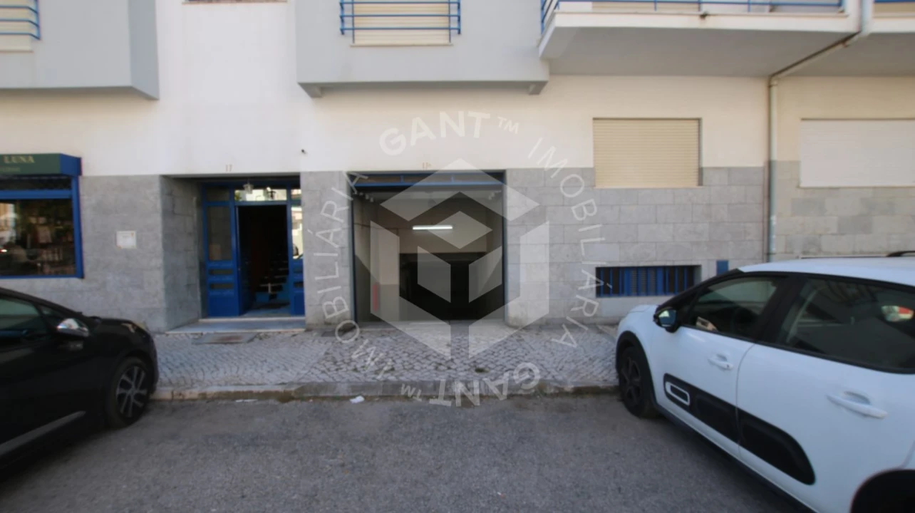 Garagem para Venda em Costa da Caparica Foto 8