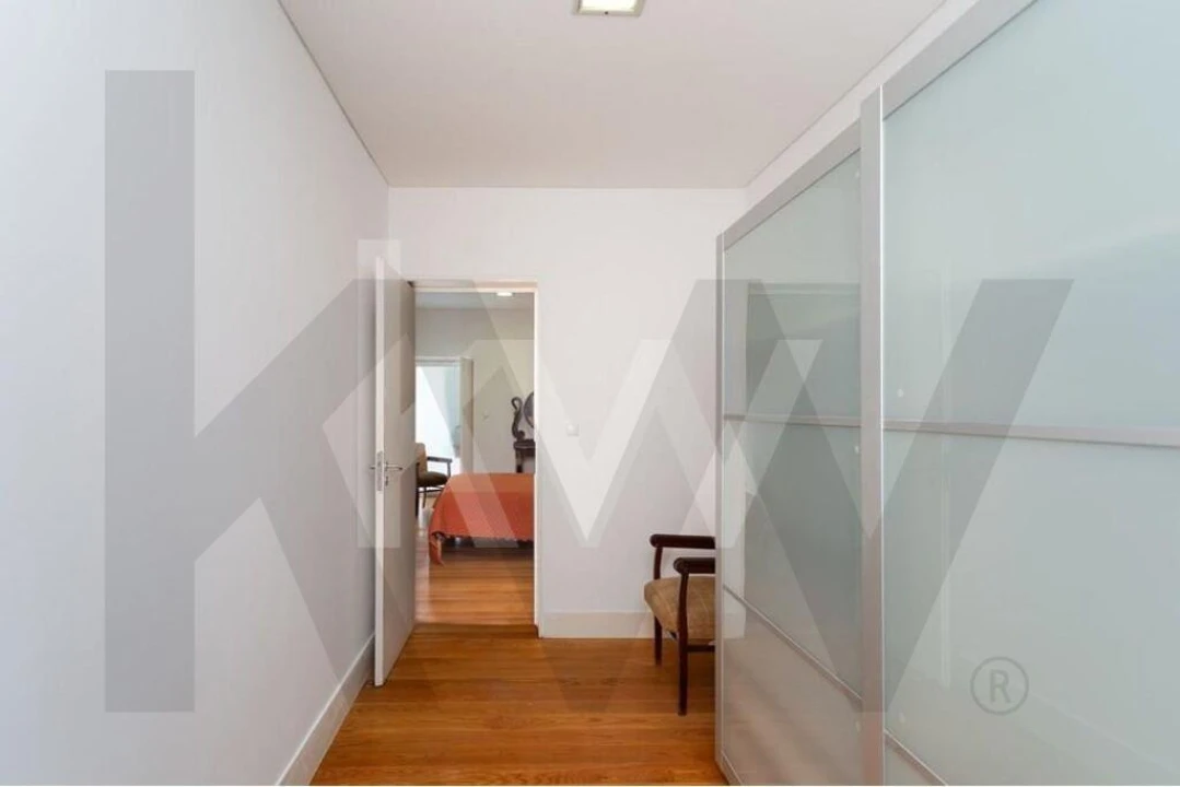 Apartamento T4 para Arrendamento em São Vicente Foto 12