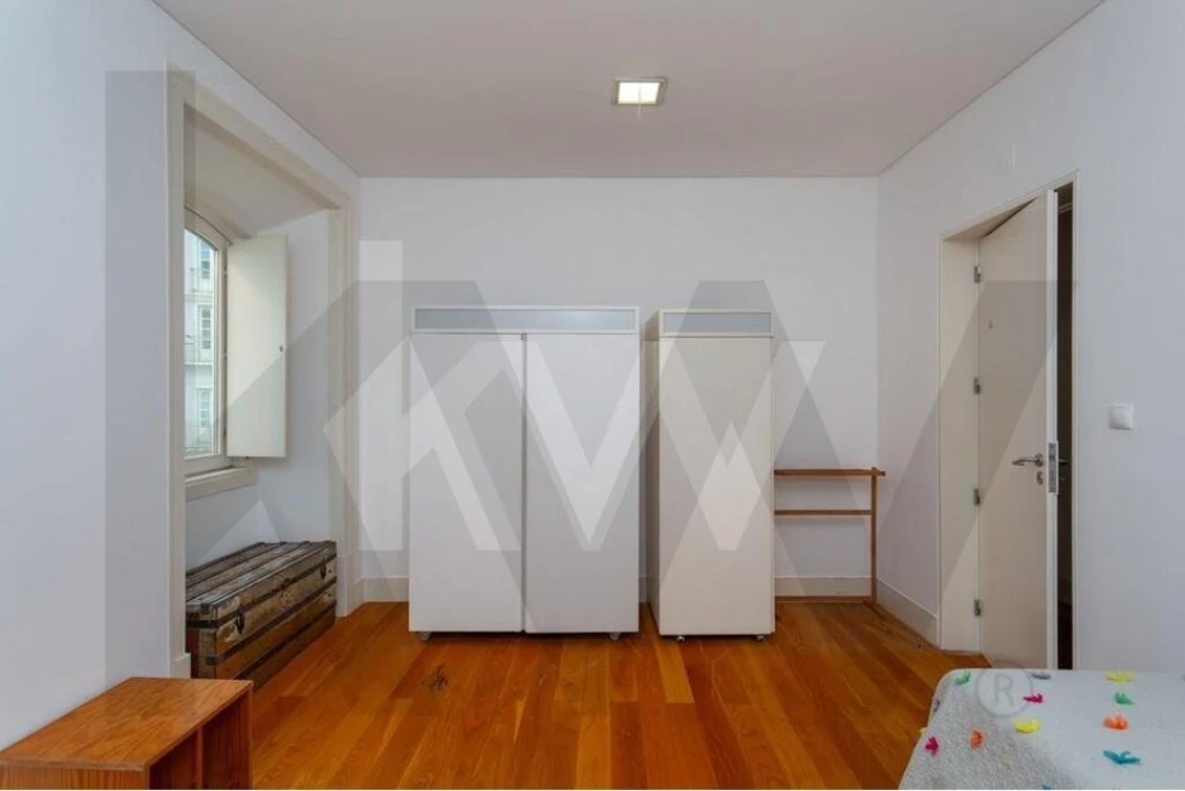 Apartamento T4 para Arrendamento em São Vicente Foto 26