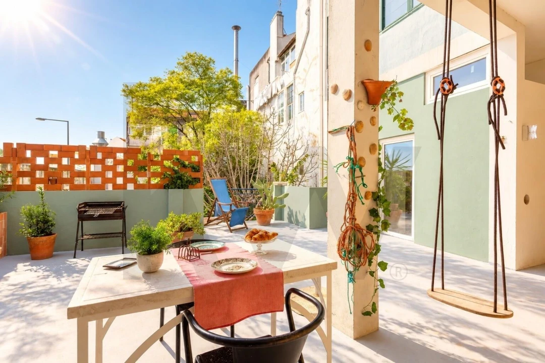 Apartamento T4 para Arrendamento em São Vicente Foto 1