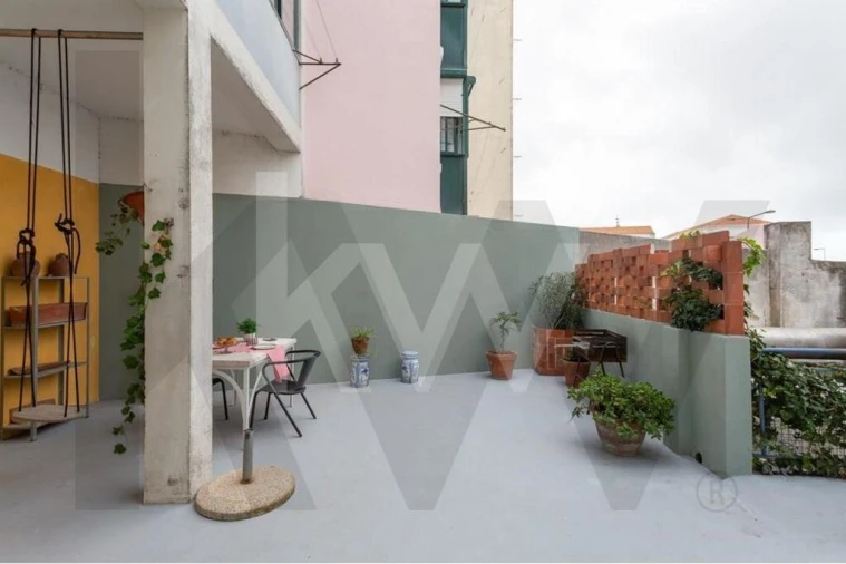Apartamento T4 para Arrendamento em São Vicente Foto 29