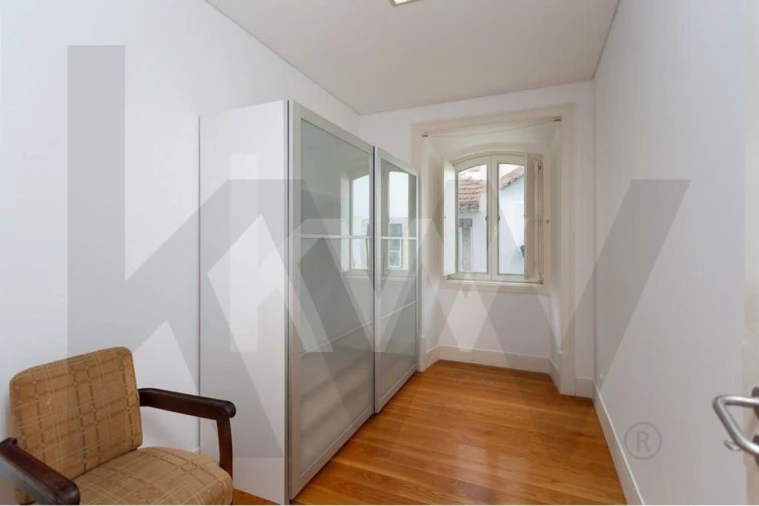 Apartamento T4 para Arrendamento em São Vicente Foto 11