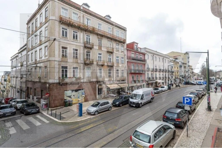 Apartamento T4 para Arrendamento em São Vicente Foto 18