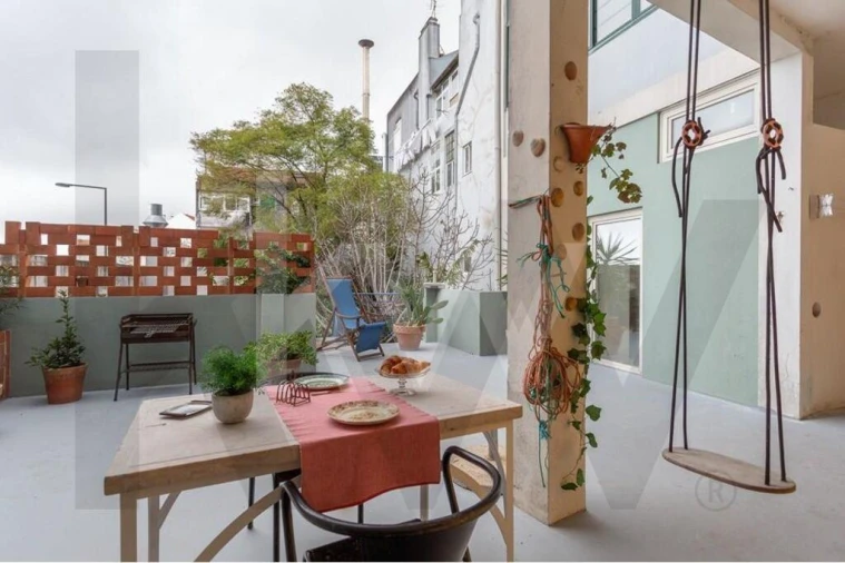 Apartamento T4 para Arrendamento em São Vicente Foto 32