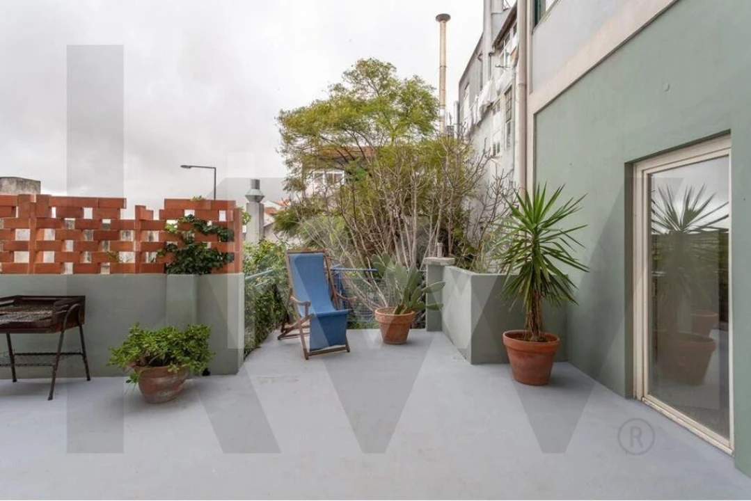 Apartamento T4 para Arrendamento em São Vicente Foto 28