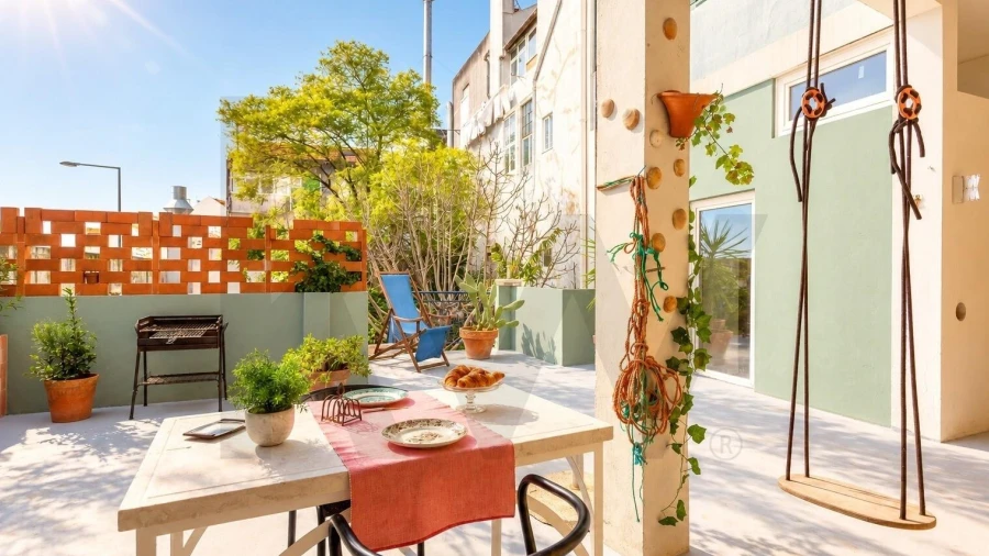 Apartamento T4 para Arrendamento em São Vicente