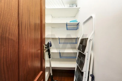 Apartamento T4 para Arrendamento em Lumiar