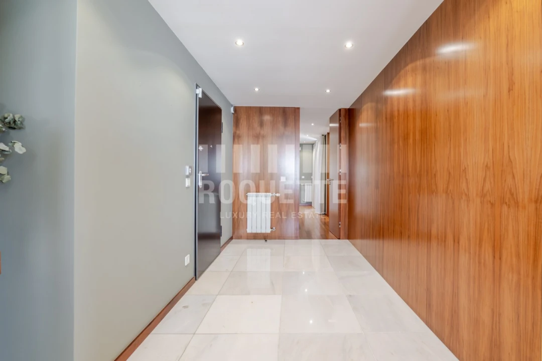 Apartamento T4 para Venda em Aldoar, Foz do Douro e Nevogilde Foto 11