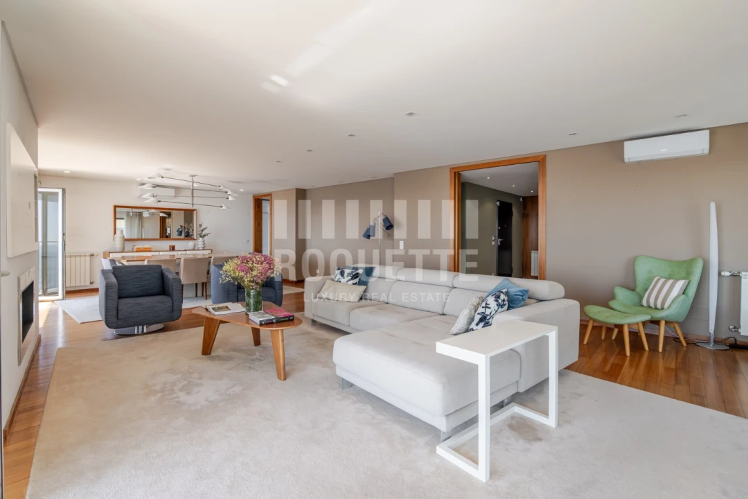 Apartamento T4 para Venda em Aldoar, Foz do Douro e Nevogilde Foto 17